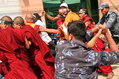 nepal_tibetprotest_ra_0308